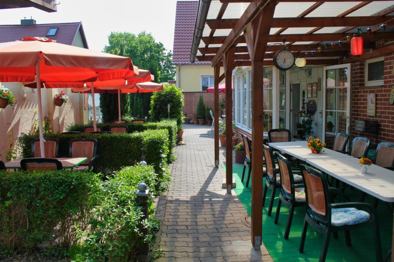 Pension Luisenhof Tangermünde Exterior foto